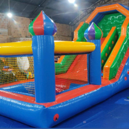 Tobogã Premium com Piscina